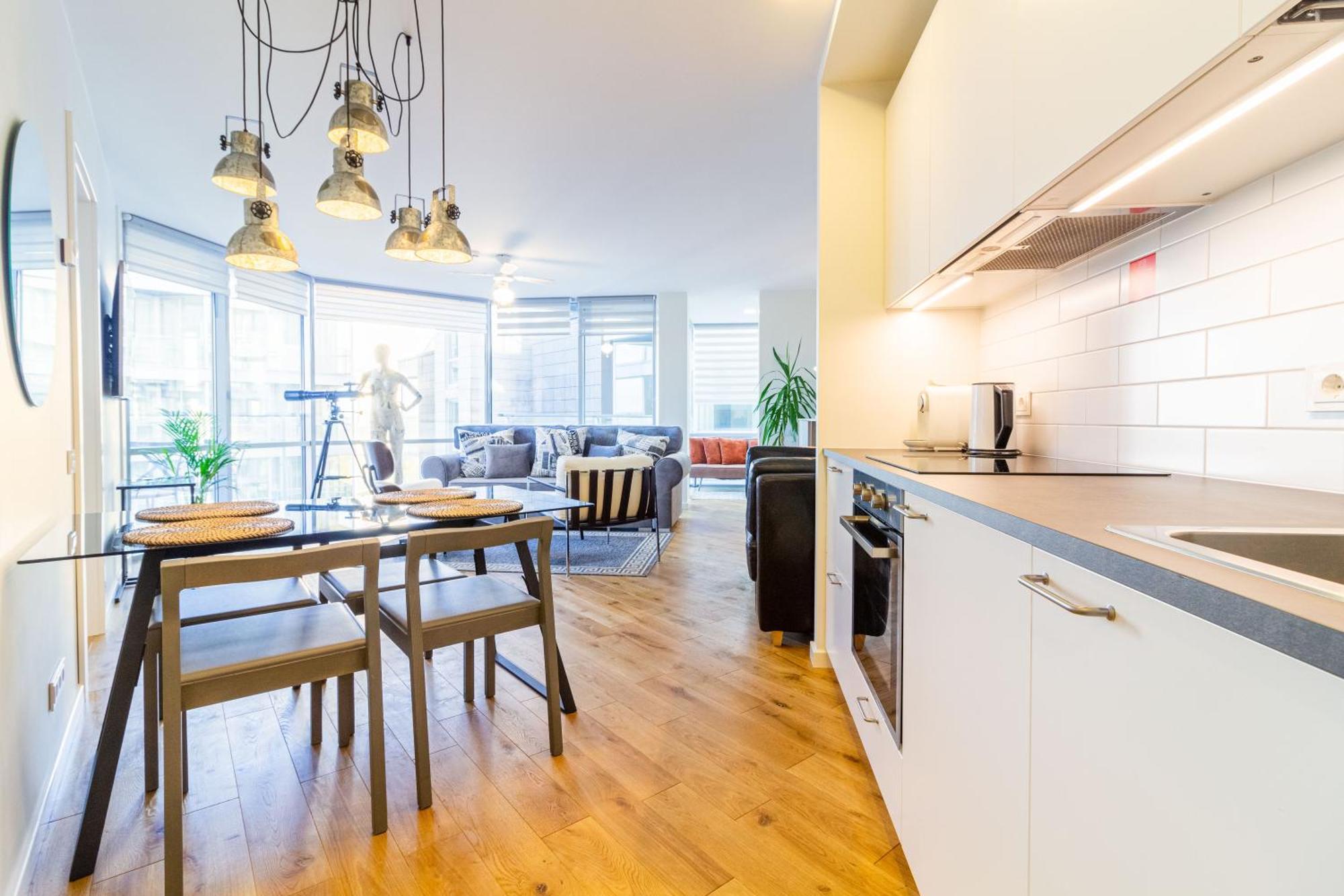 Elija Swan-Toy Apartments Šventoji Δωμάτιο φωτογραφία